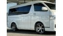 Toyota Hiace TRH214W