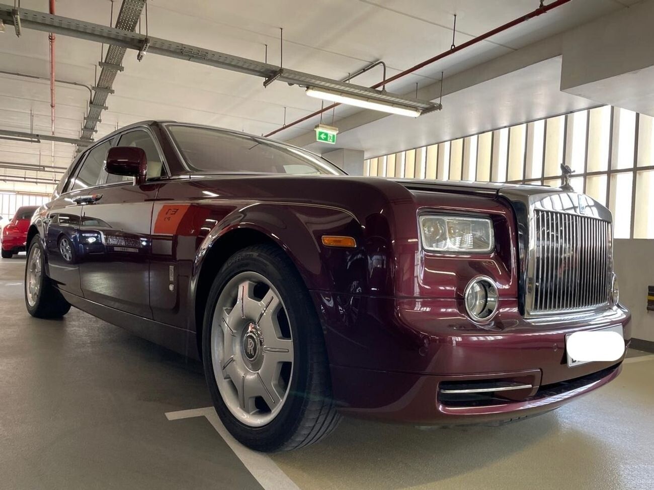 رولز رويس فانتوم Phantom Sedan 4-Door