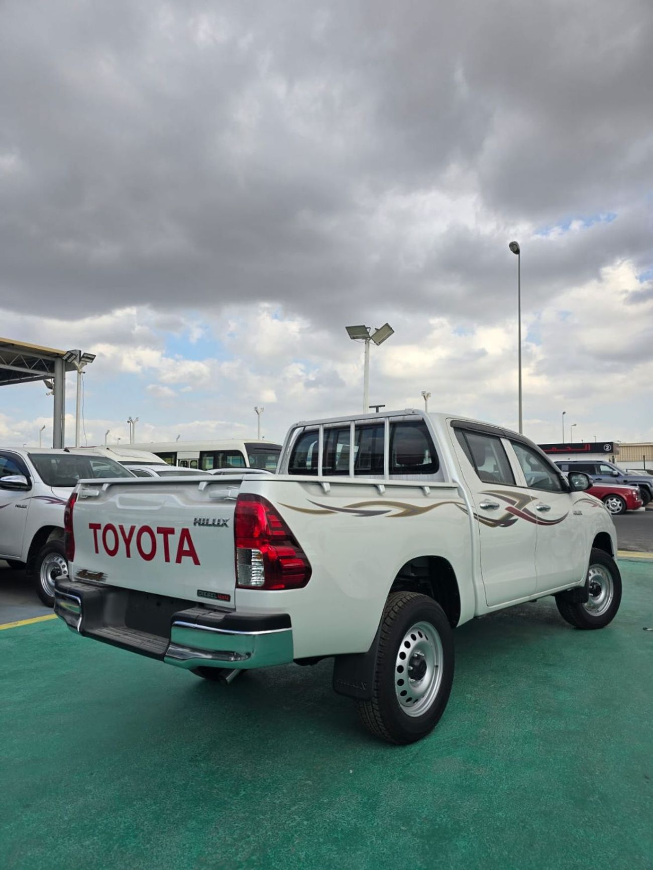 تويوتا هيلوكس TOYOTA HILUX 2.4L DIESEL 2026 MODEL