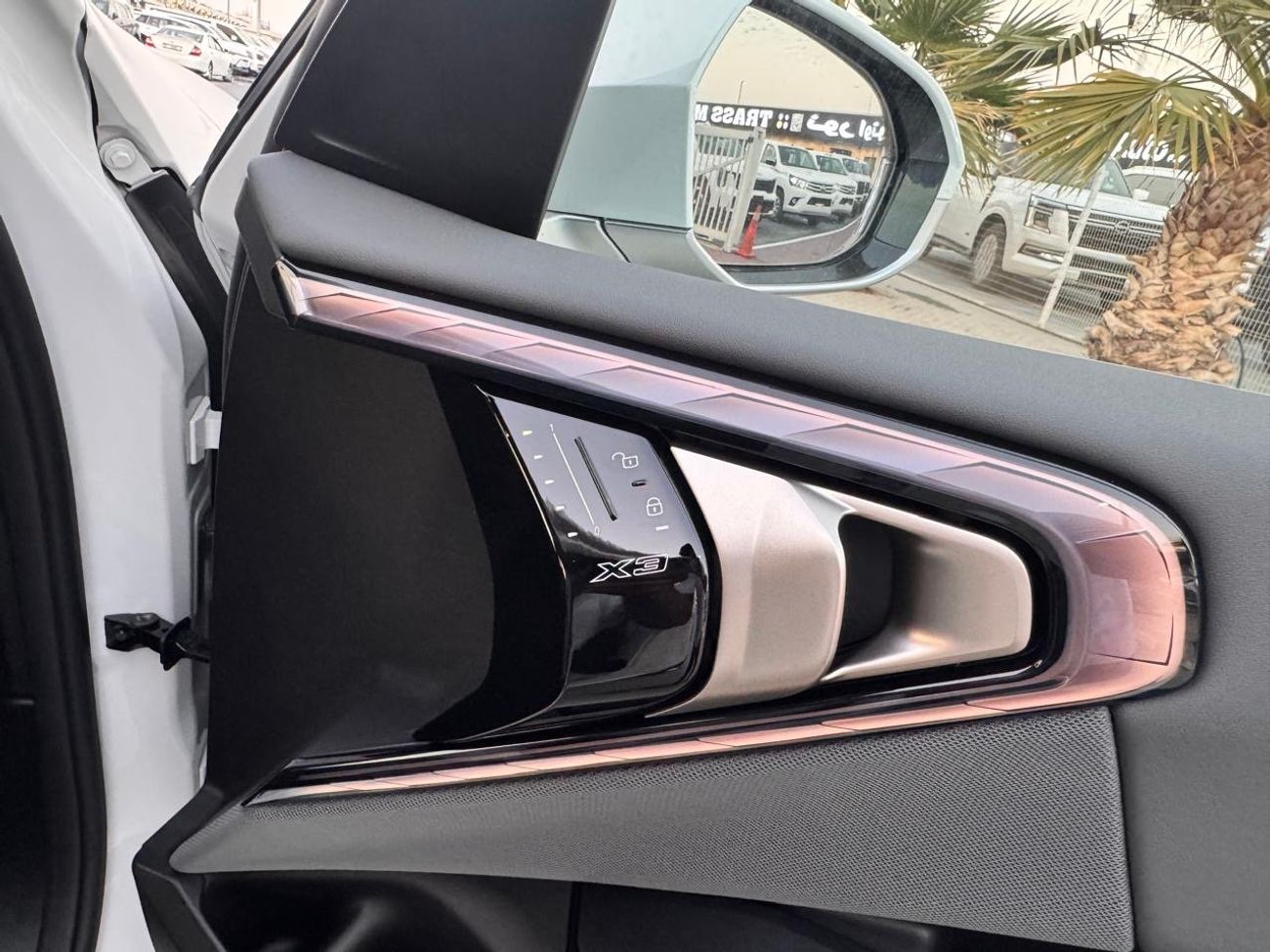 BMW X3 BMW X3 Model 2026 china spec , Rims 19 , 2.5L