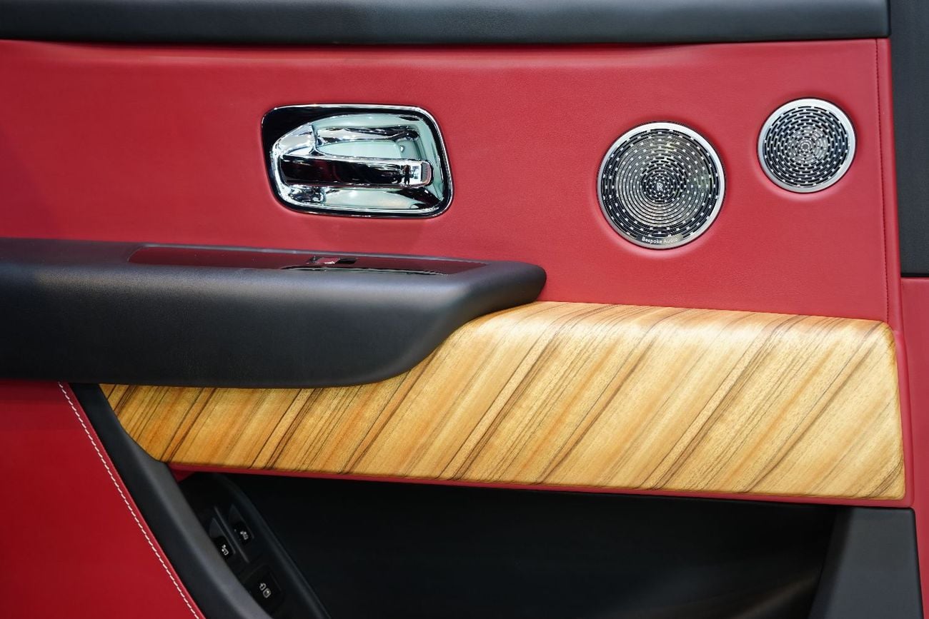 Rolls Royce Cullinan STANDARD Rear Entertainment Screens, Bespoke Audio, Starlight, Dealer Warranty!!