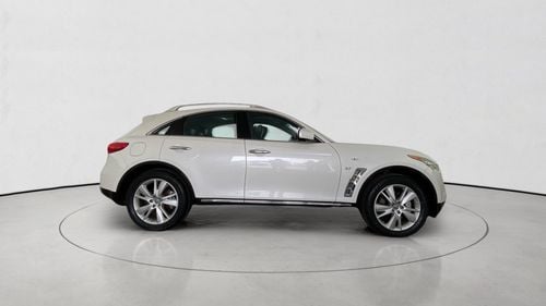 إنفينيتي QX70 3.7 V6 VVEL 4WD AUTO LUXURY | شامل الضمان | 0 ﺪﻔﻋﺓ ﺃﻮﻟﻯ