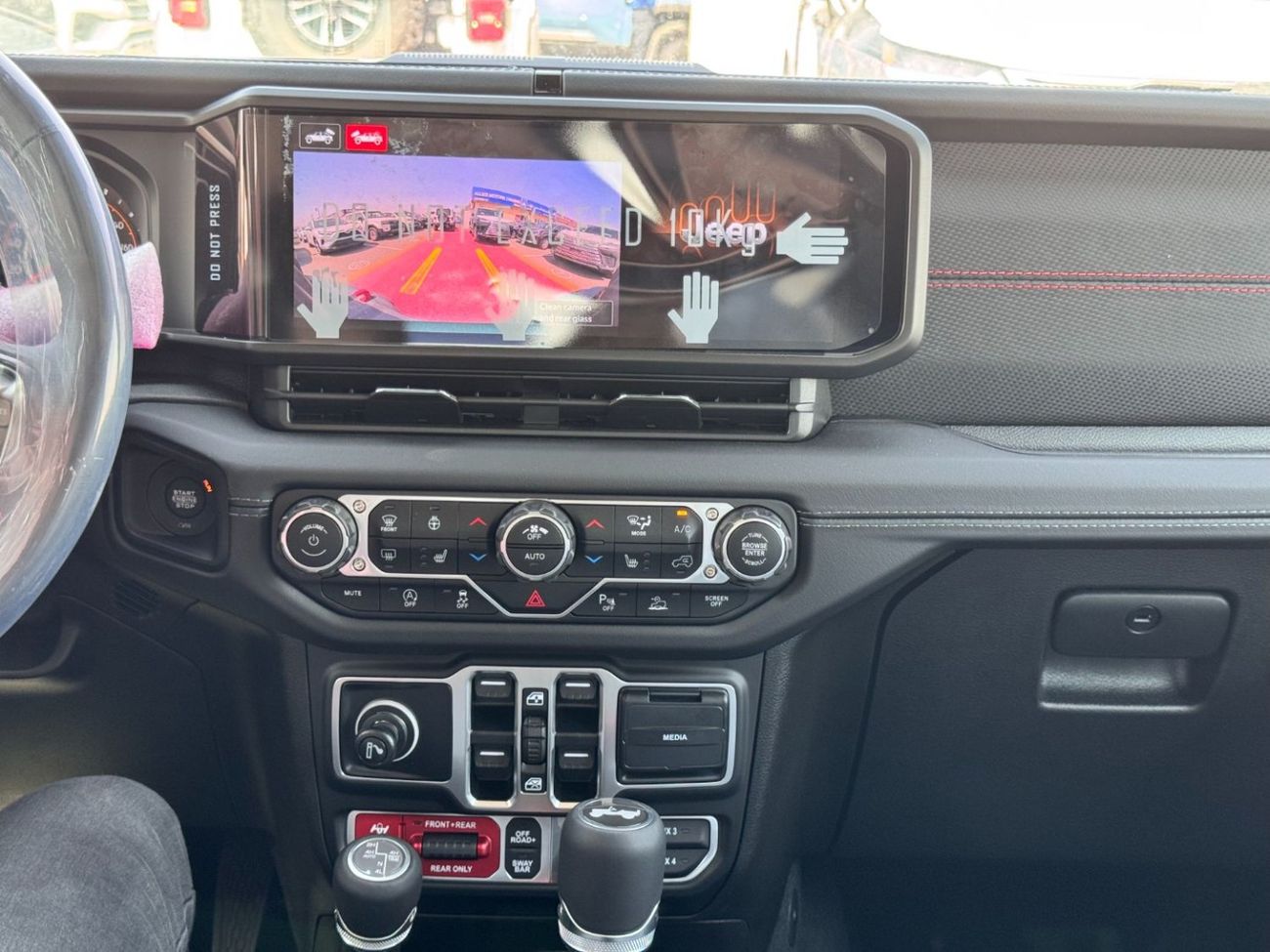 جيب رانجلر JEEP UNLIMITED RUBICON 2.0L 4X4