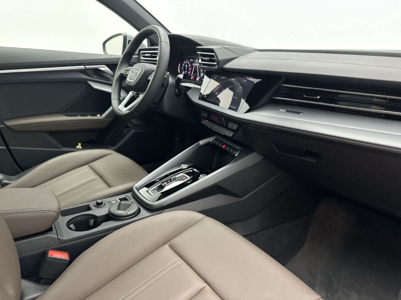 أودي A3 A3 Sedan Advanced 35 TFSI 150hp Progress (Ref# 18431)