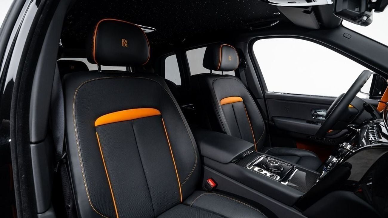 رولز رويس كولينان Black Badge - 2025 - GCC - Under Warranty and Service Contract