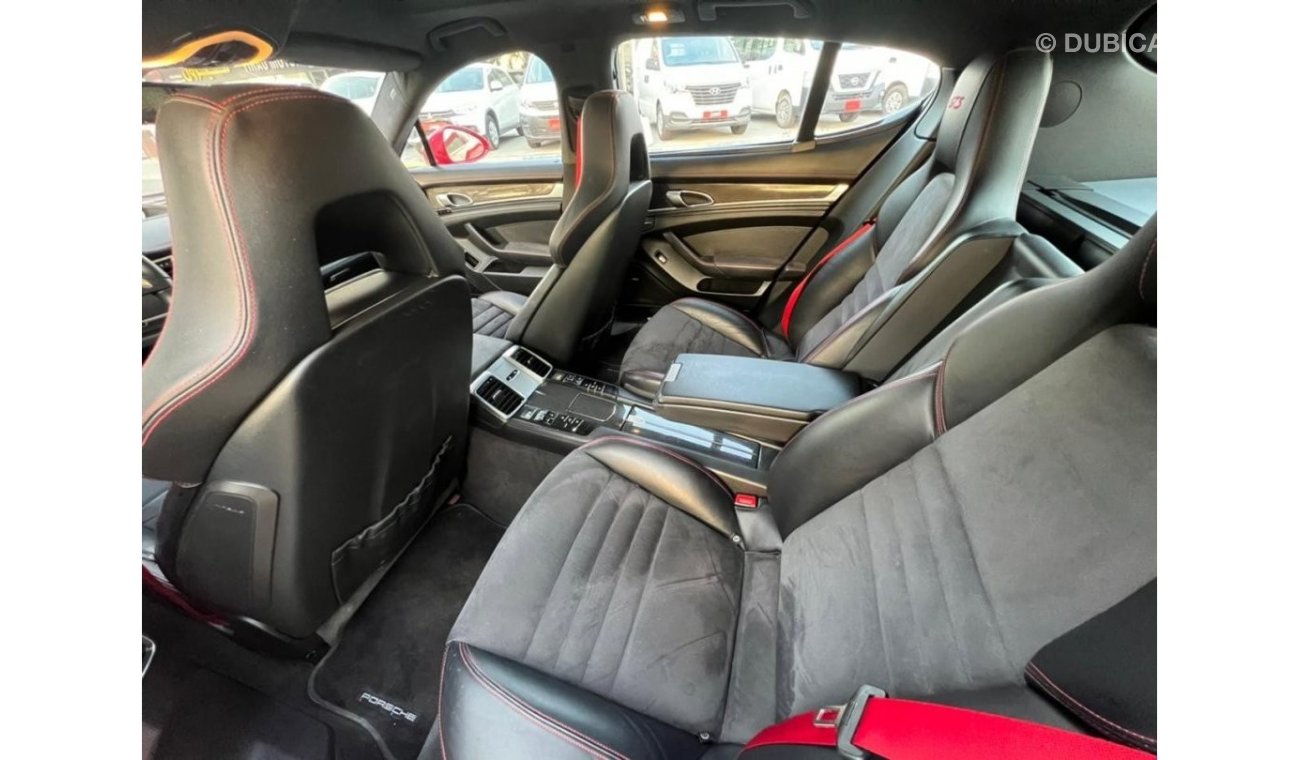 Porsche Panamera PORSCHE PANAMERA GTS 2013 GCC SPECIAL OPTION WITH WARRANTY ONE YEAR