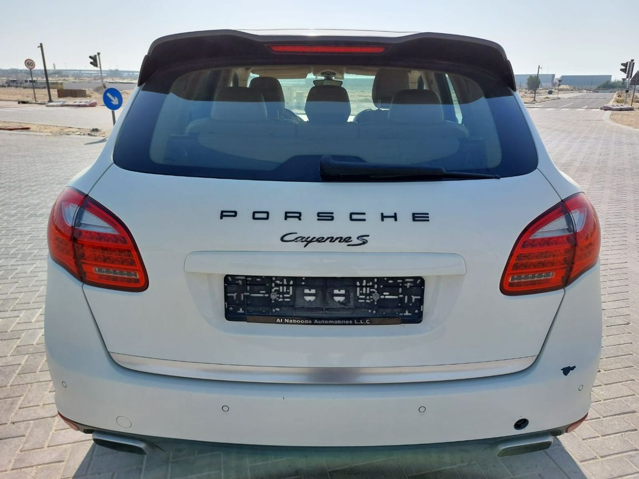 Porsche Cayenne S 4.8L