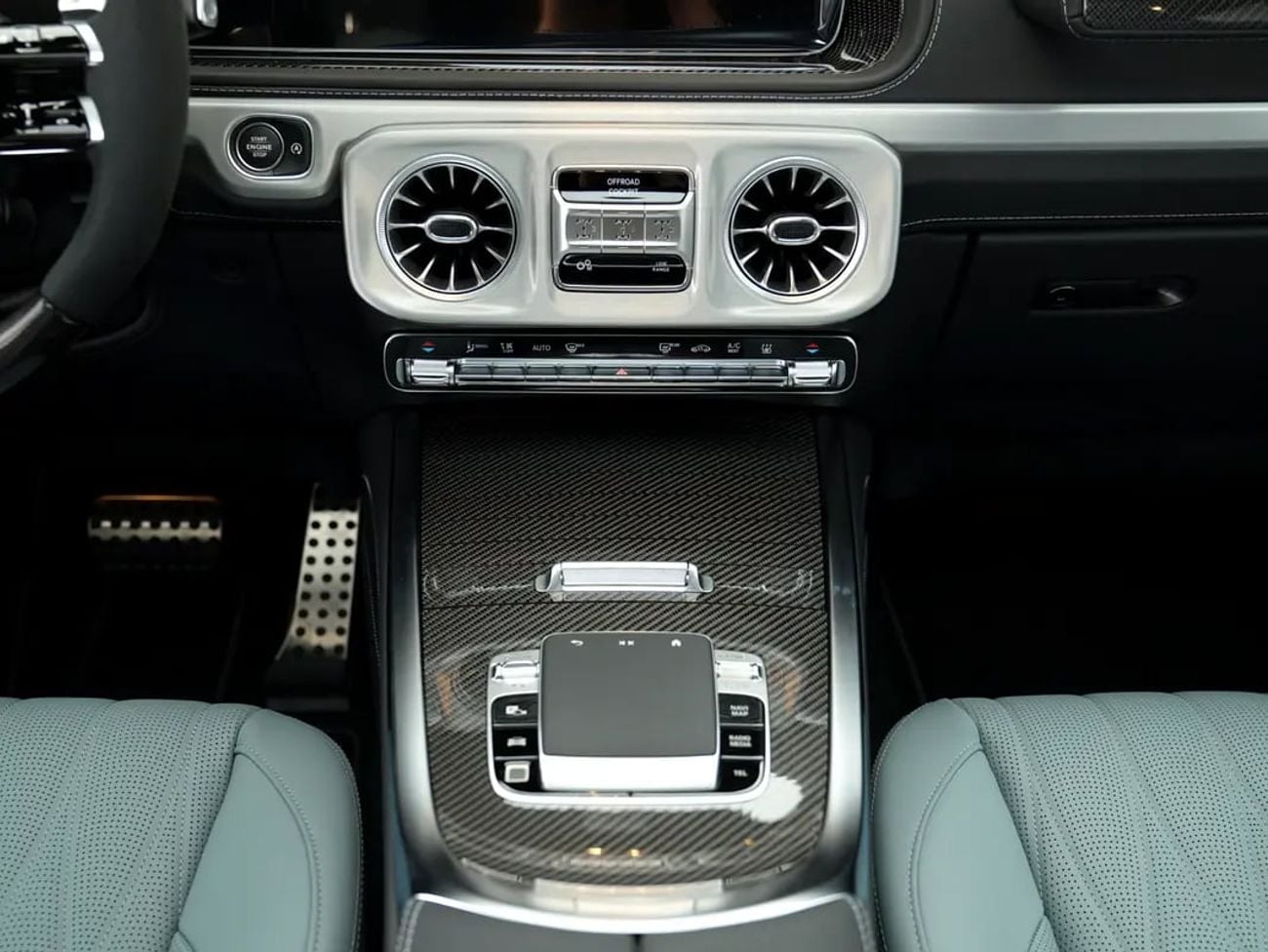 مرسيدس بنز G 63 AMG ستاندارد G63 AMG | A22 | CHINA BLUE EXTERIOR | FULL OPTION