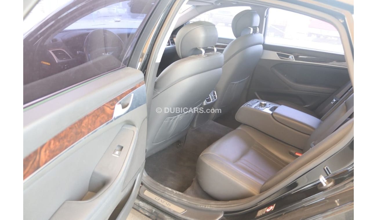 هيونداي جينيسس HYUNDAI GENESIS G330 3.3 V6 FULL OPTION  A/T