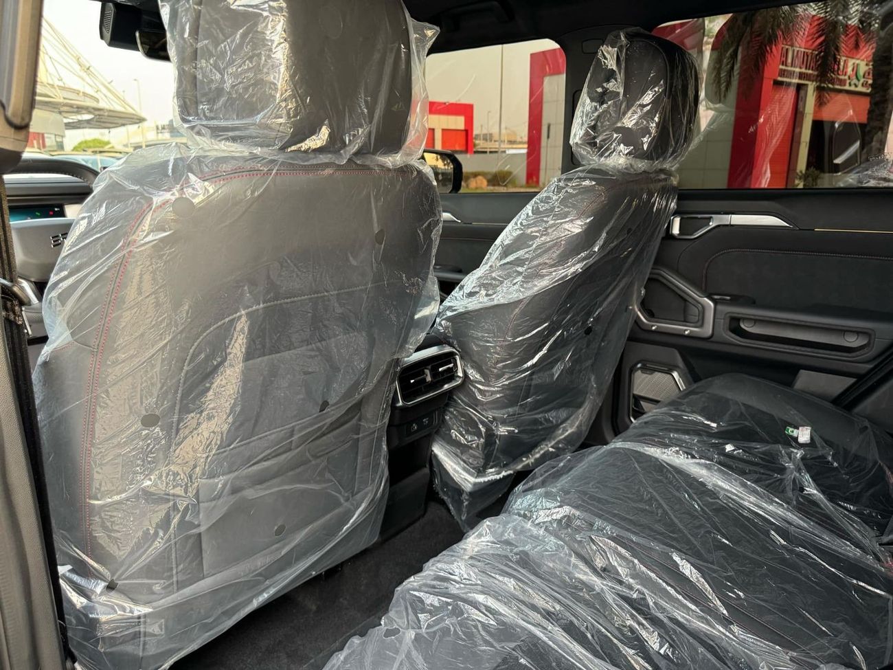 Jetour T2 UNDER WARRANTY AND SERVICE CONTRACT