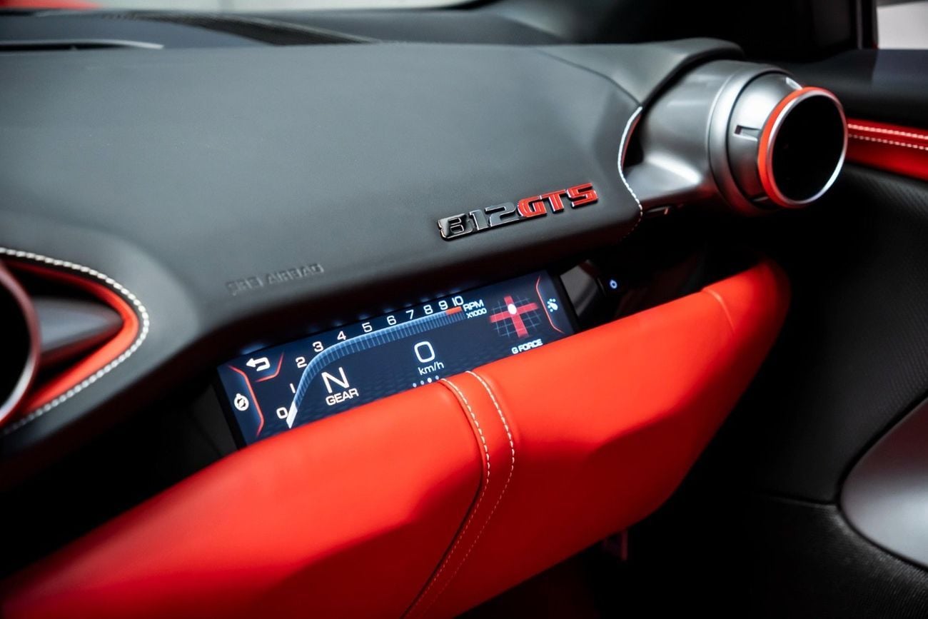 Ferrari 812