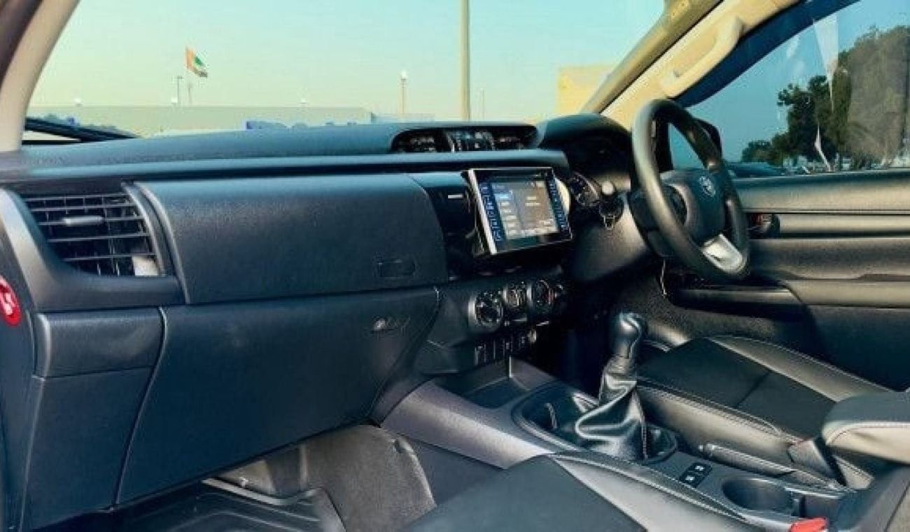 Toyota Hilux MODIFIED TO OFF ROAD | ROOF RACK WITH CAMPING TENT | RHD | 2019 | 2.8L DIESEL ENGINE (MT) |