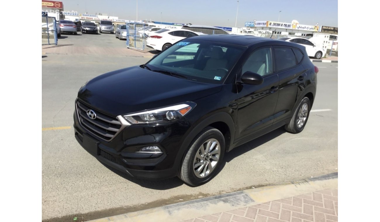 Hyundai Tucson Hyundai TUCSON -2.0 - 4 cylinder Engine