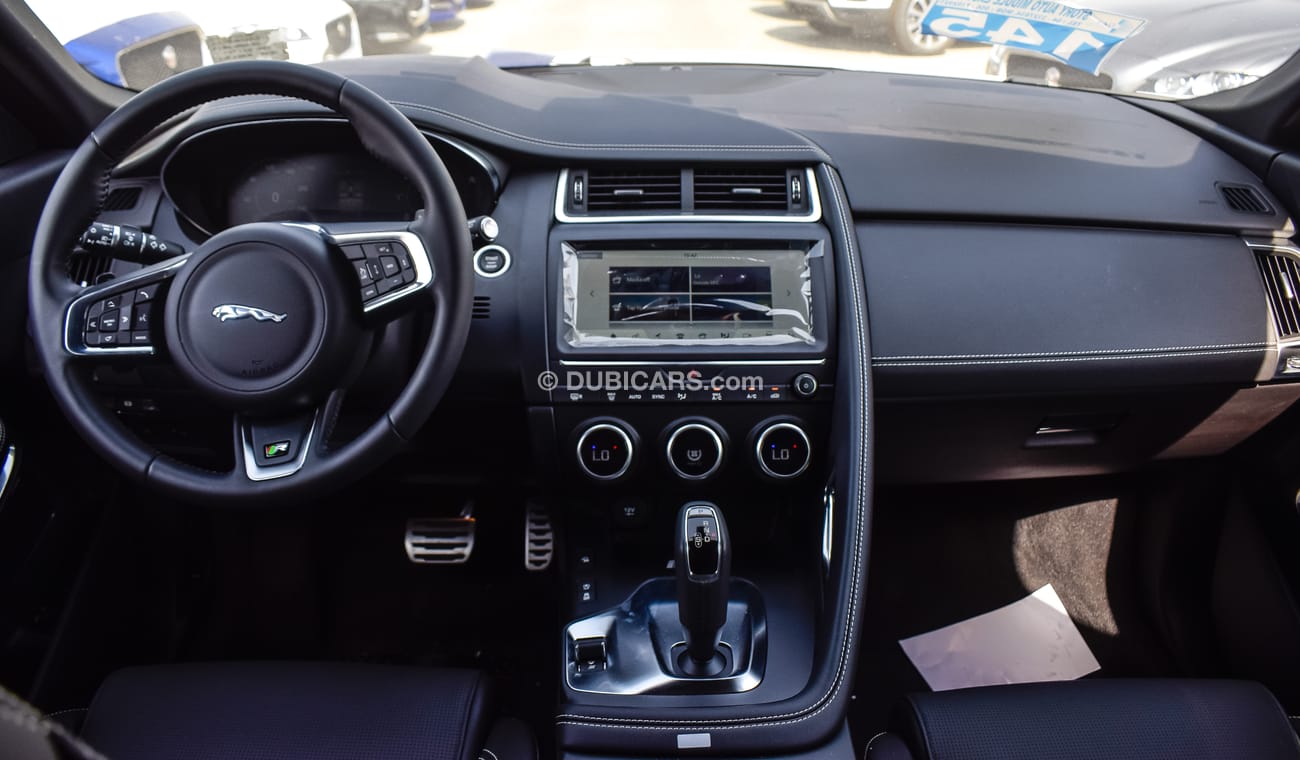 جاكوار E Pace 2.0L Diesel  R-Dynamic SE 150PS AWD