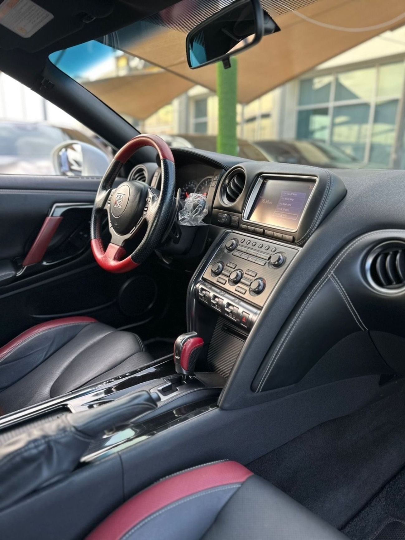 نيسان جي تي ار BLACK EDITION Premium 3.8L (2 Seater)