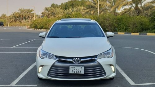 Toyota Camry SE TOYOTA CAMRY XLE 2015 FULL OPTIONS SUNROOF