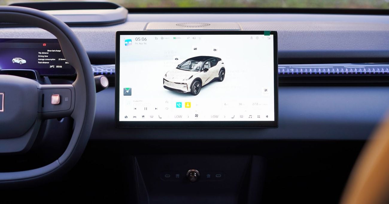 Zeekr X Privilege AWD 2024 Zeekr X Flagship AWD / 66 kWh / Range (420 Km) / 428 Hp / AWR Gcc Warranty