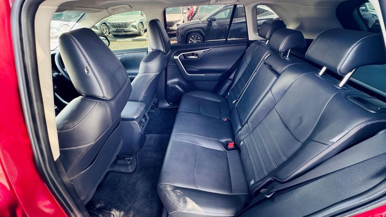 تويوتا راف ٤ PREMIUM CONDITION | 2.0L PETROL | RHD | AT | 2WD | 360 VIEW CAMERA | SUNROOF