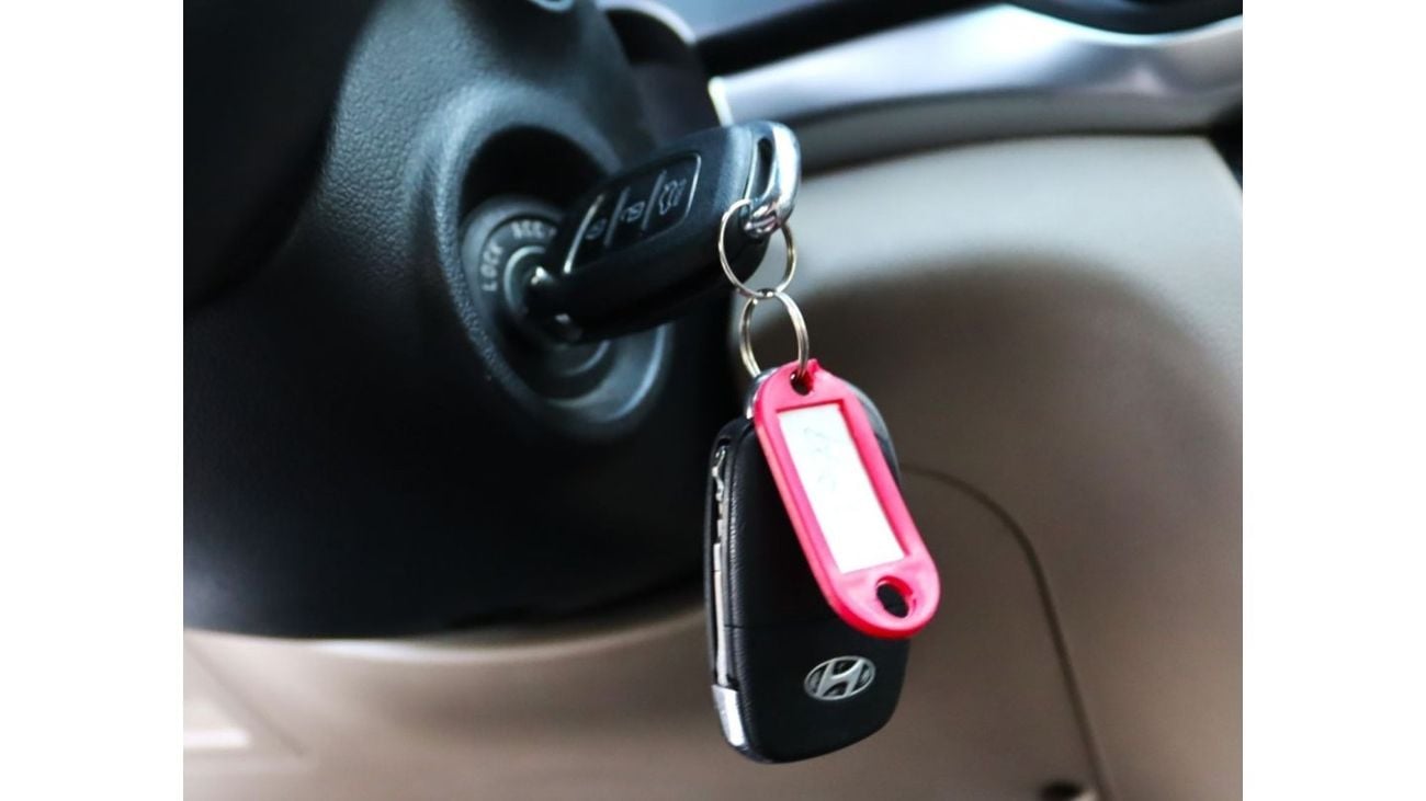 Hyundai Elantra GLS 2019 (GCC ) very good condition without accident