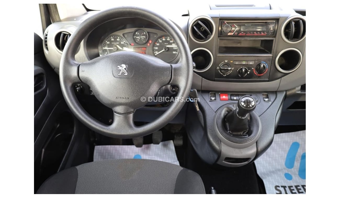 بيجو بارتنر Tepee | 5 Seater - Manual - 1.6L | GCC Specs | Excellent Condition