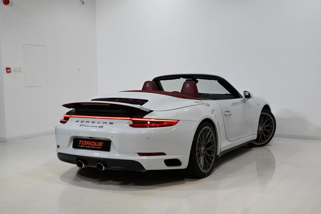 Porsche 911 CARRERA 4S 2017 Porsche 911 Carrera 4S, Full Service History, Excellent Condition, GCC
