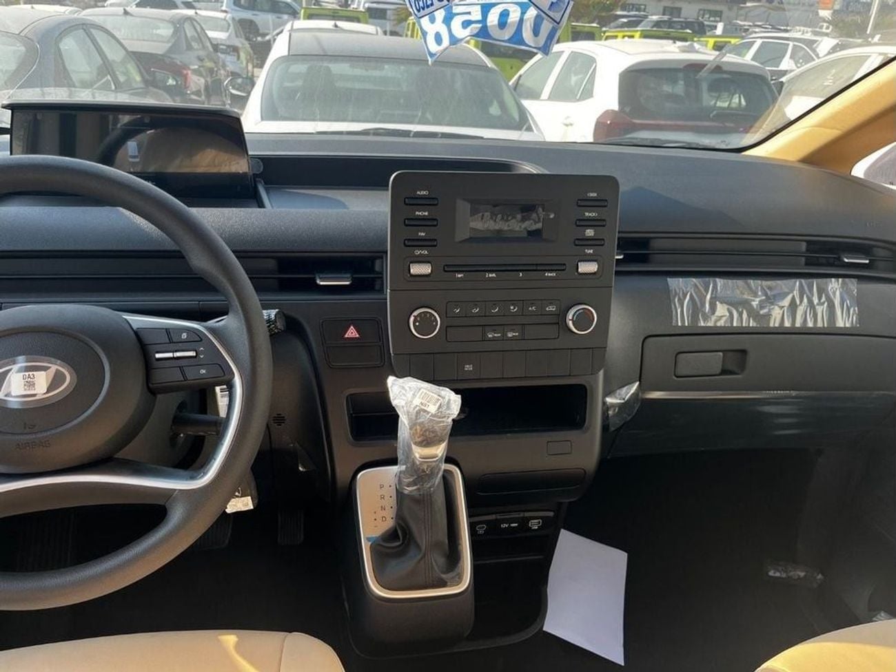Hyundai Staria COMFORT Semi cargo , 3.5 L , automatic, petrol