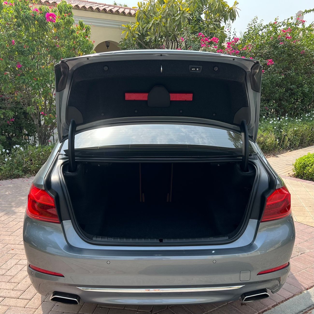 بي أم دبليو 540i