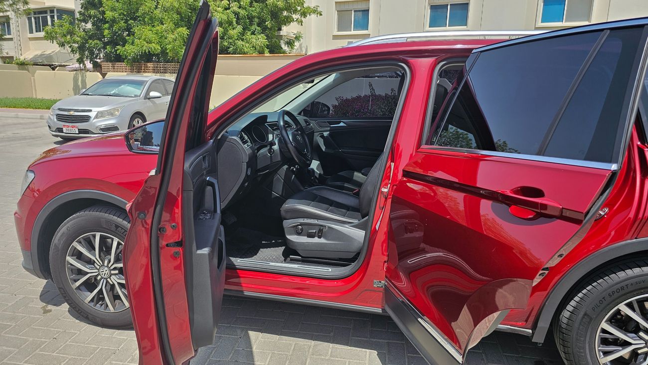 فولكس واجن تيجوان SEL 2.0L