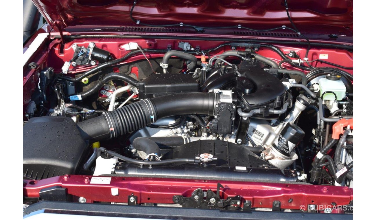 تويوتا لاند كروزر هارد توب 76 DLX  V6 4.0L PETROL 5 SEAT MANUAL TRANSMISSION