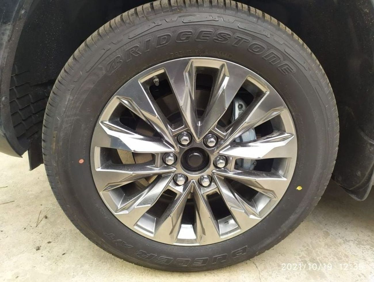 Toyota Land Cruiser VX 3.3L VX+ 3.3L Diesel 2024 YM (For Export only)