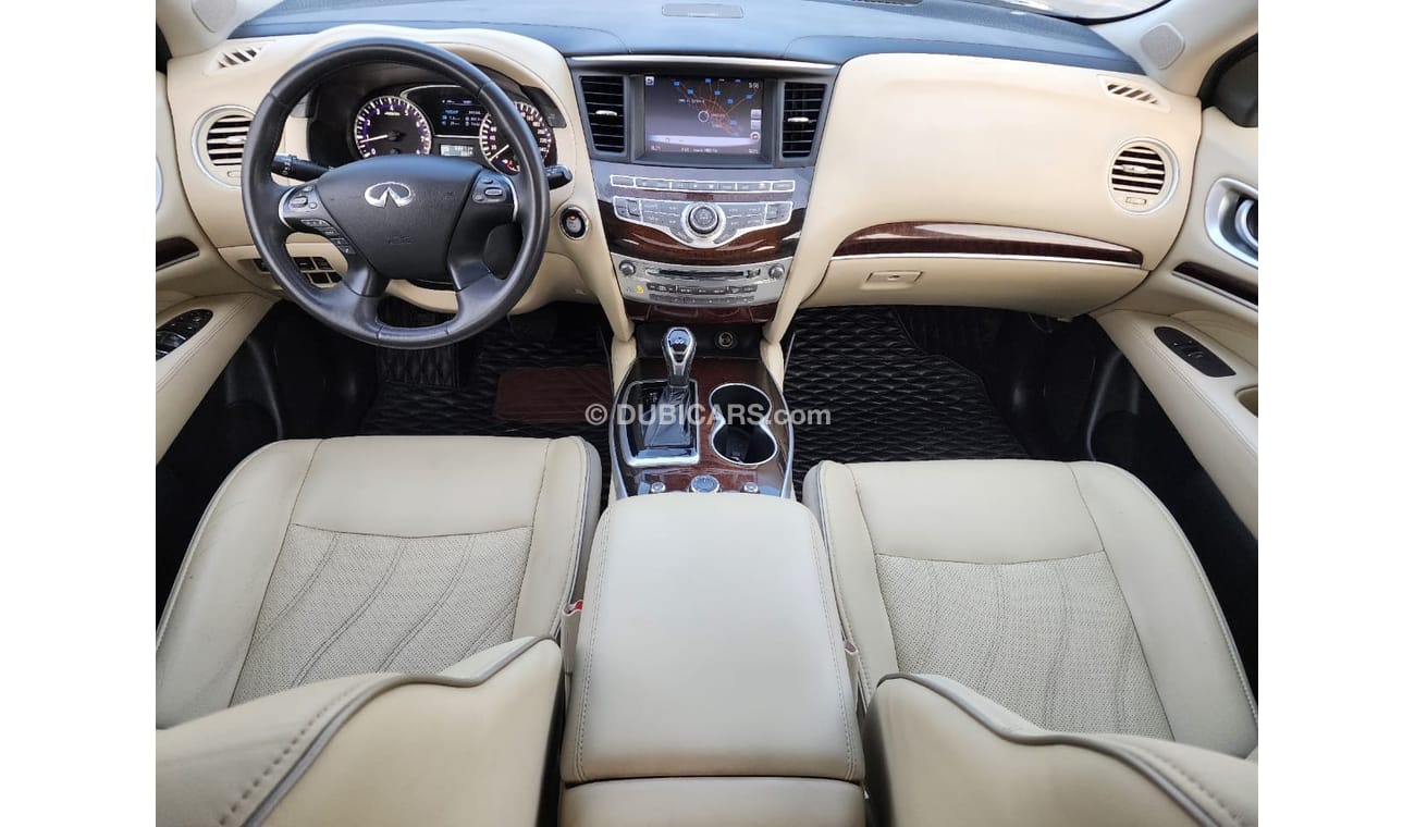 Infiniti QX60 Luxury Std Infiniti QX60_Gcc_2018_Excellent_Condition _Full option
