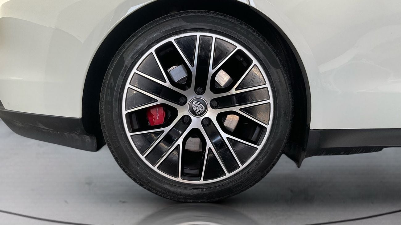 Porsche Taycan 4S | upto AED 20,000 Ramadan Discount | Guaranteed Warranty | 0 Down Payment