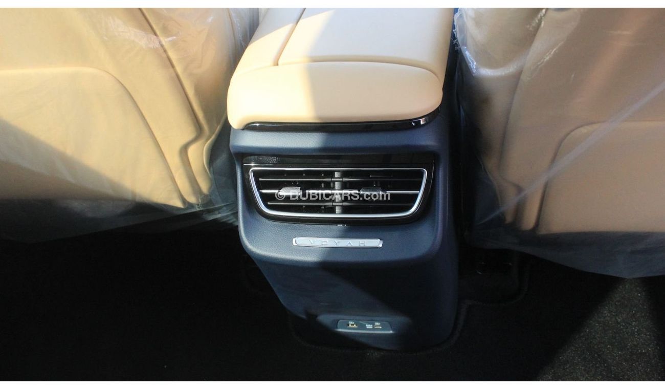 فويا فري Luxury Electric Car AWD 2022 Model Year only for export