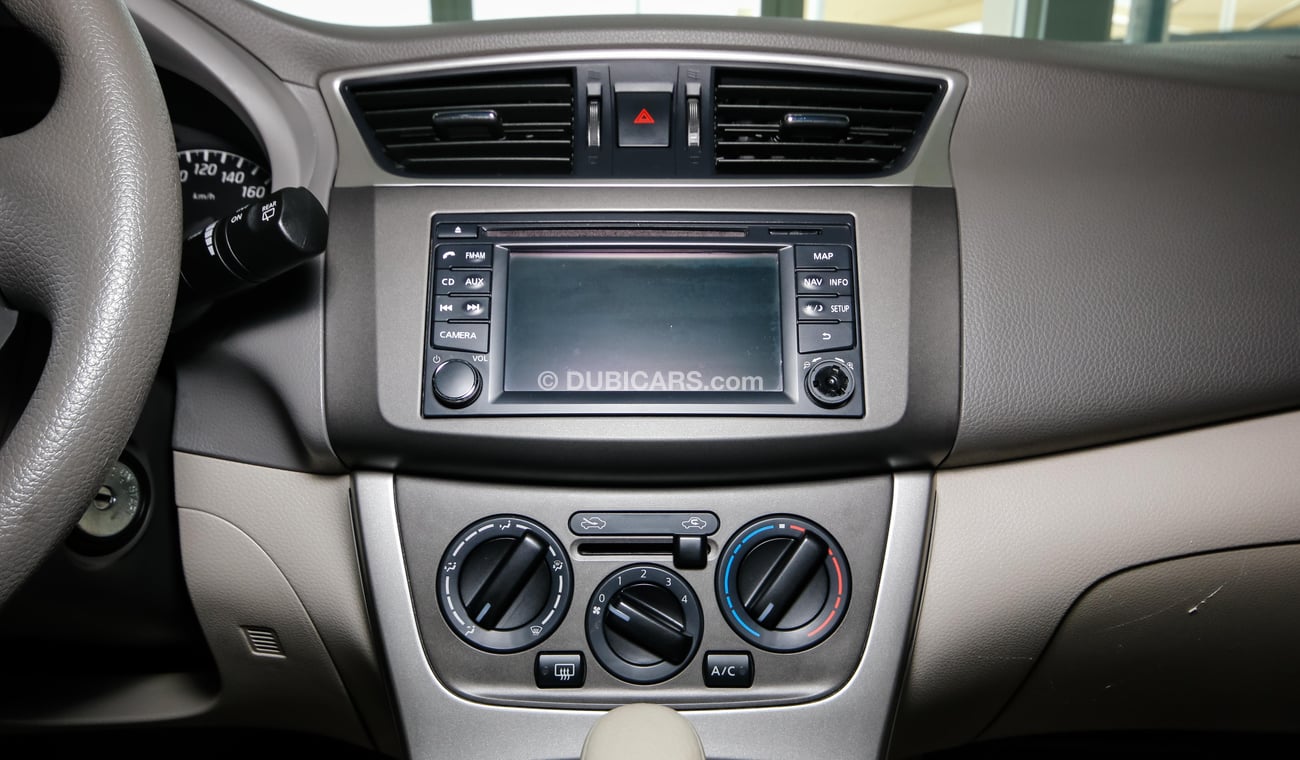 Nissan Tiida 1.8 SV XTRONIC CVT