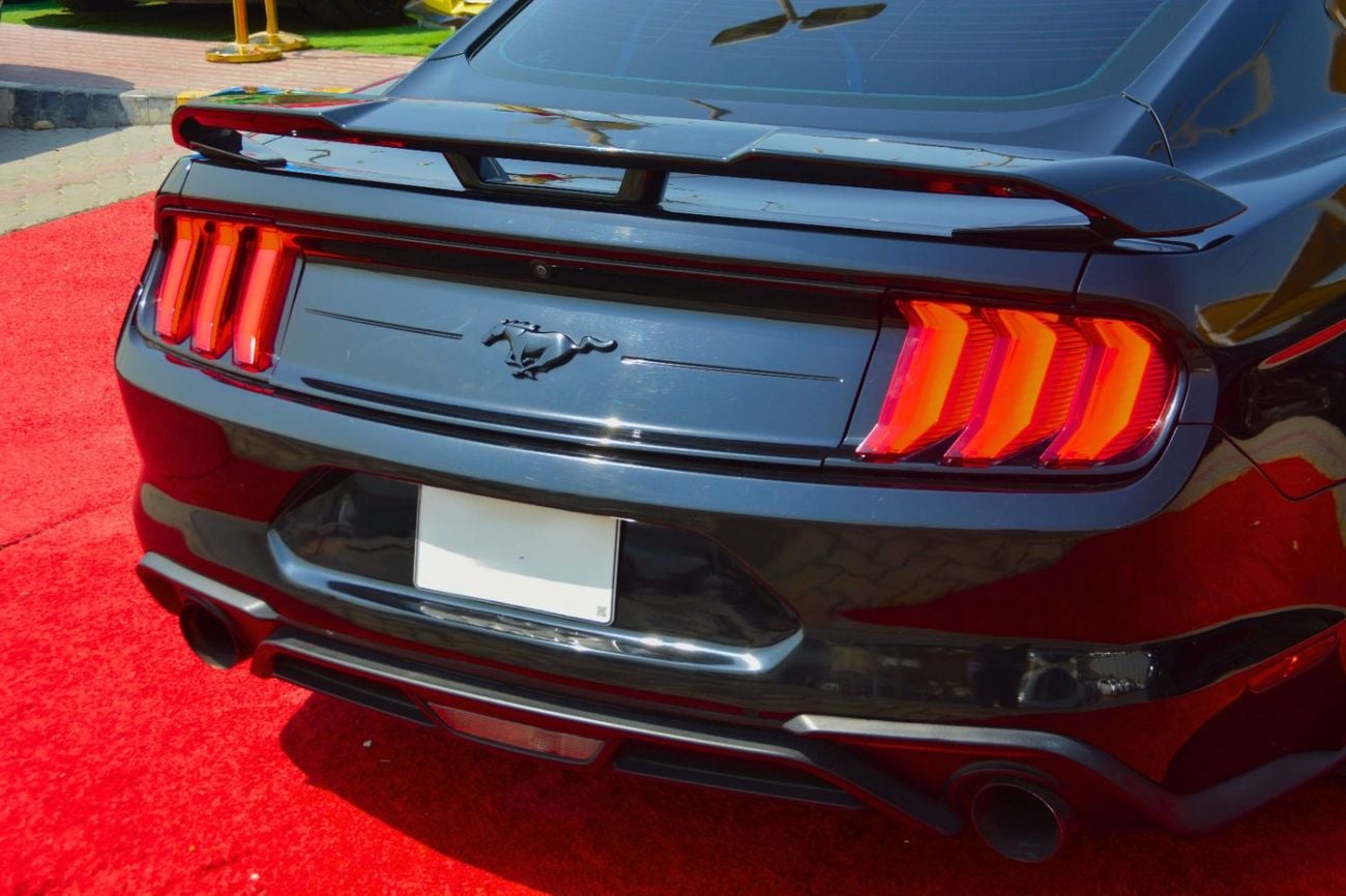 Ford Mustang PREMIUM