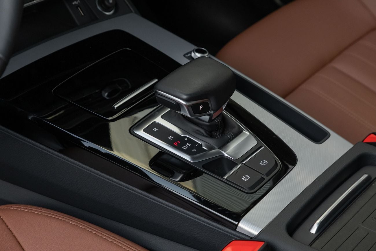 Audi Q5 Q5 S-Line | 3,858 P.M | 0% Downpayment | Audi Warranty! | Ramadan Offer!