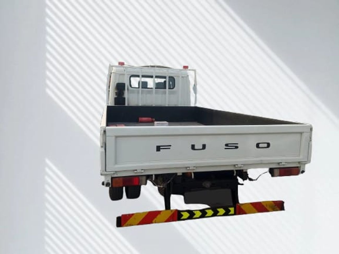 ميتسوبيشي فوسو كانتير DIESEL MANUAL TRANSMISSION