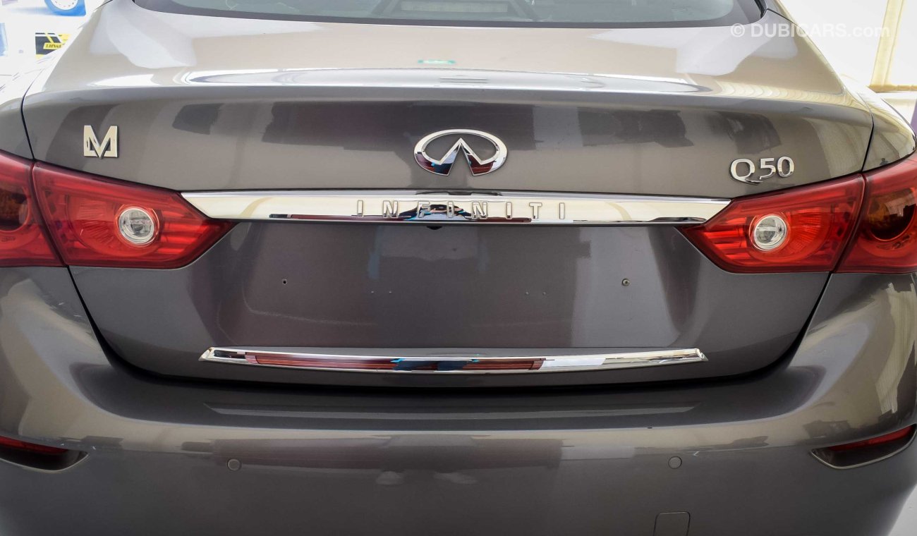 Infiniti Q50 3.7