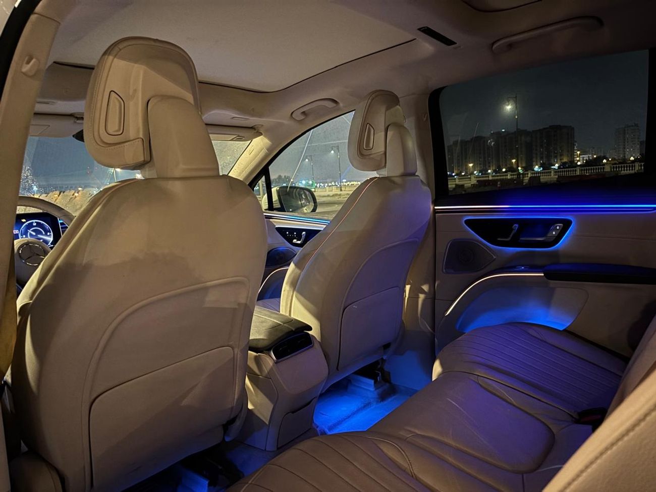 Mercedes-Benz EQS 450+ SUV