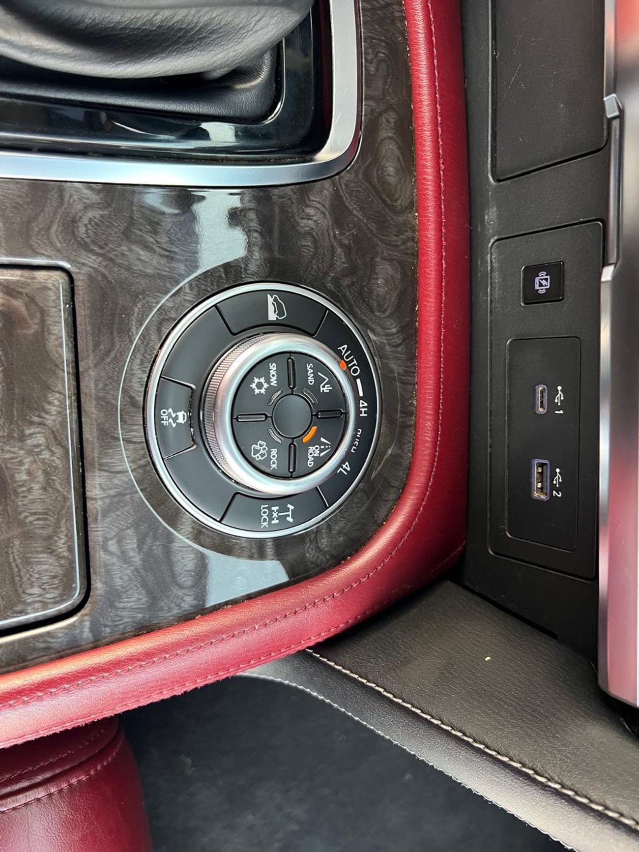 Nissan Patrol LE TITANIUM