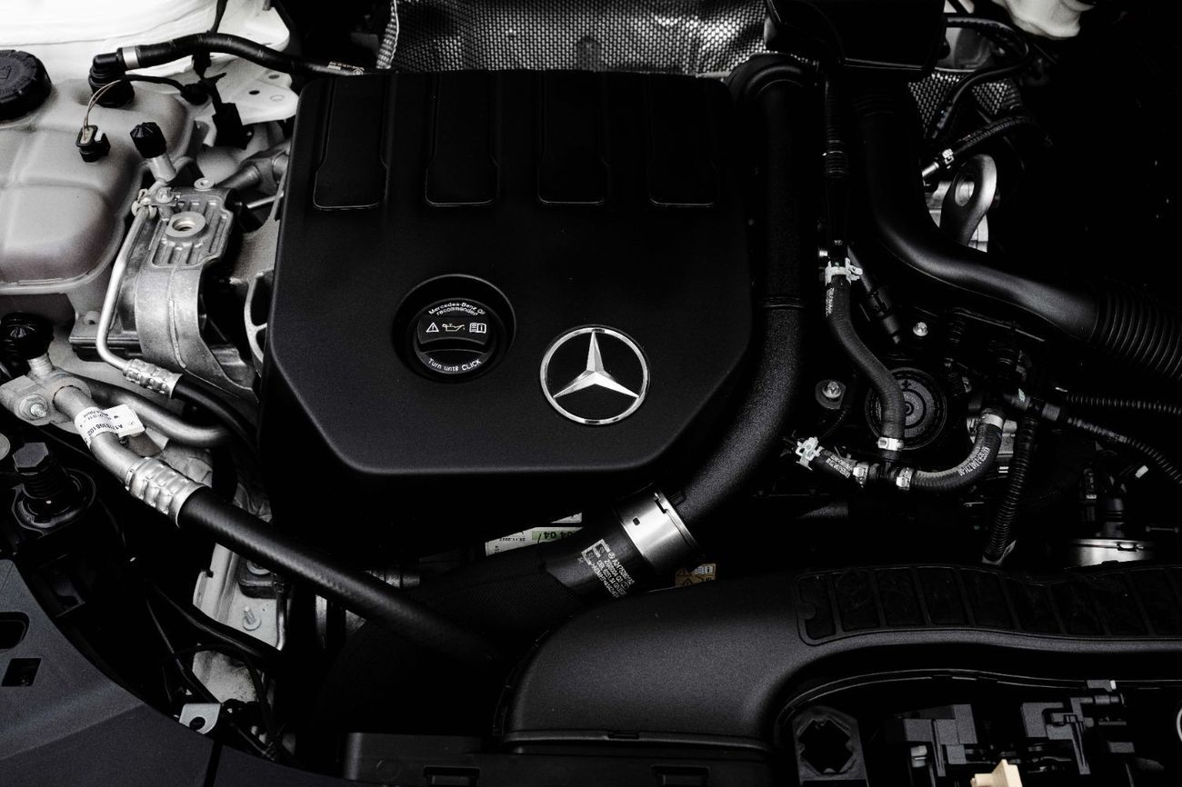 Mercedes-Benz A 200 AMG Hatchback | 2,937 P.M  | 0% Downpayment | Agency Warranty!