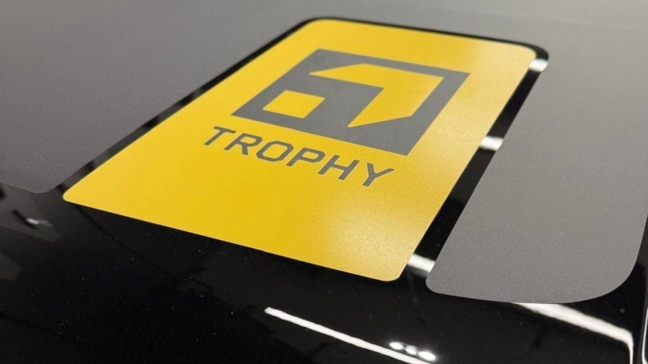 Land Rover Defender Trophy Edition V6 | GCC Specs | 5-Year Warranty & Service Contract