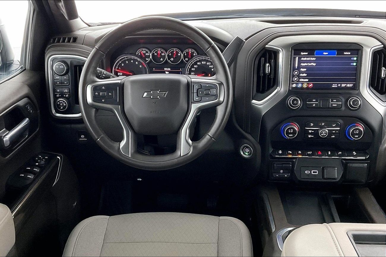 Chevrolet Silverado LT Z71 Trail Boss - Crew Cab| 1 year free warranty | Flood Free