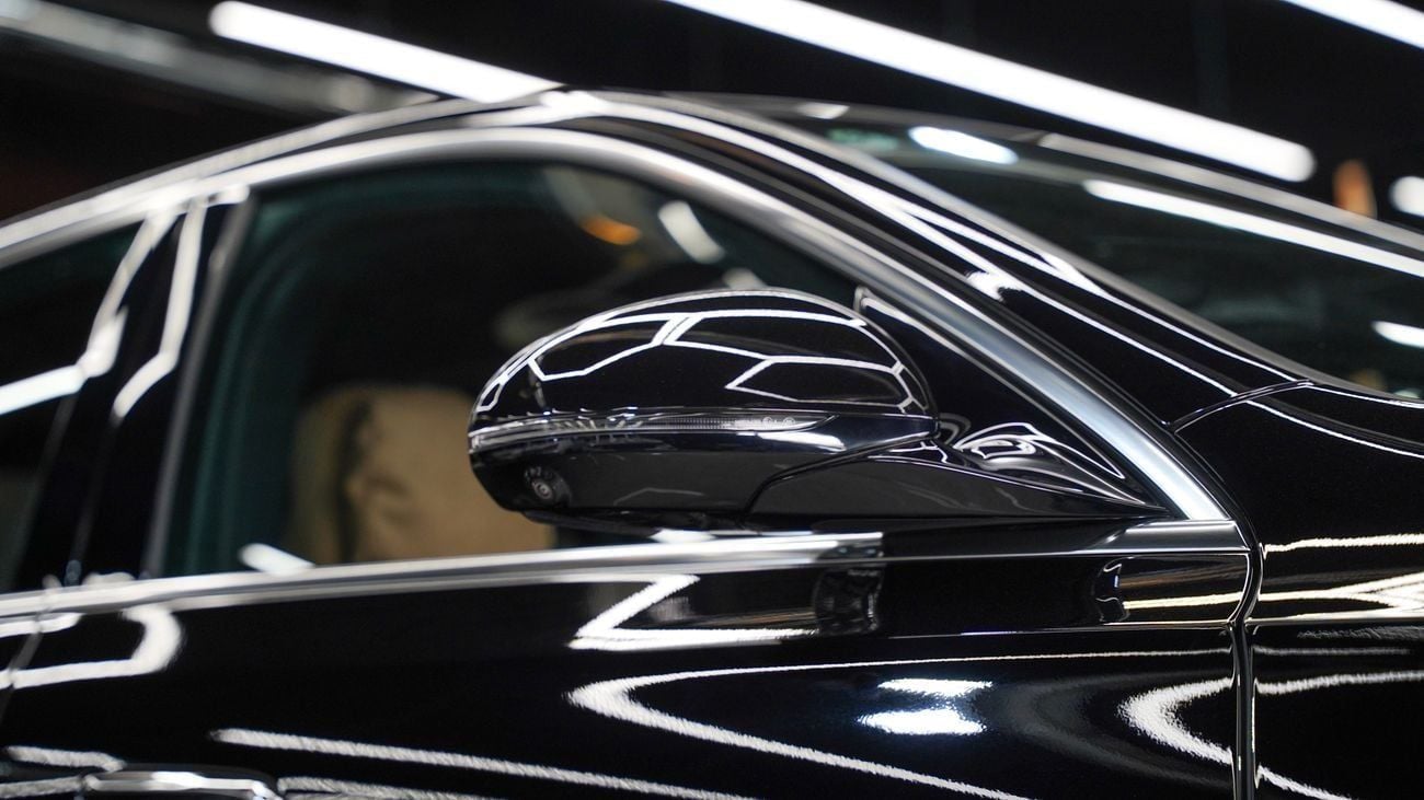 مرسيدس بنز E 260 L