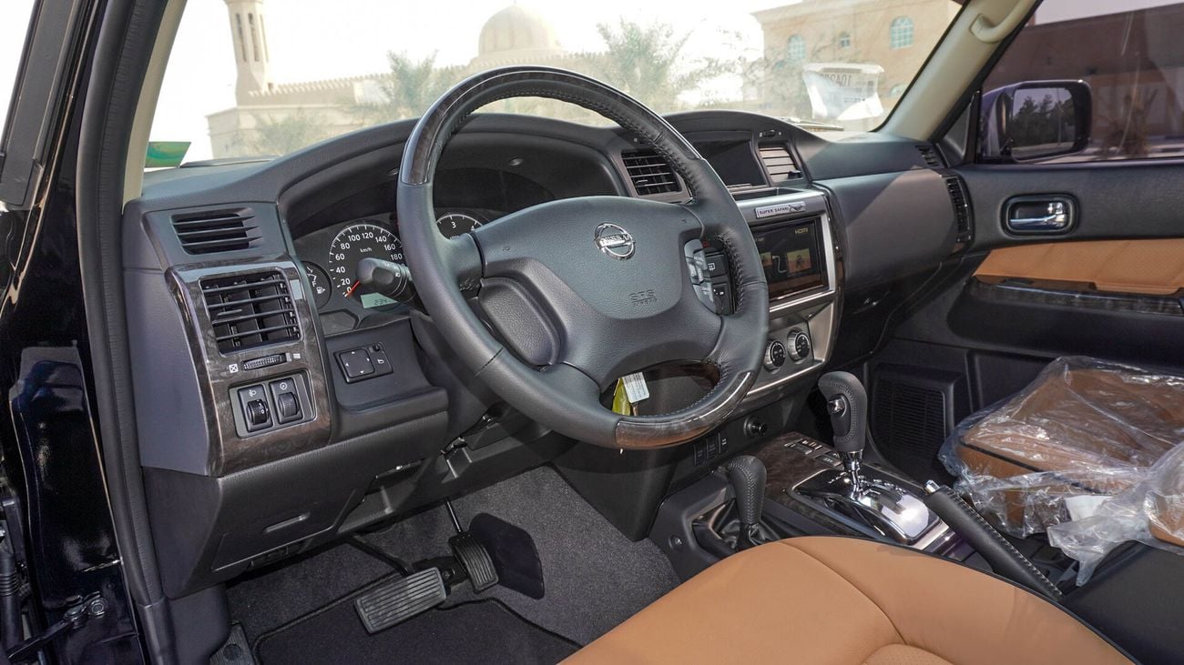 Nissan Patrol Super Safari nissan patrol vitic -super safari Super Safari Al Ostoura