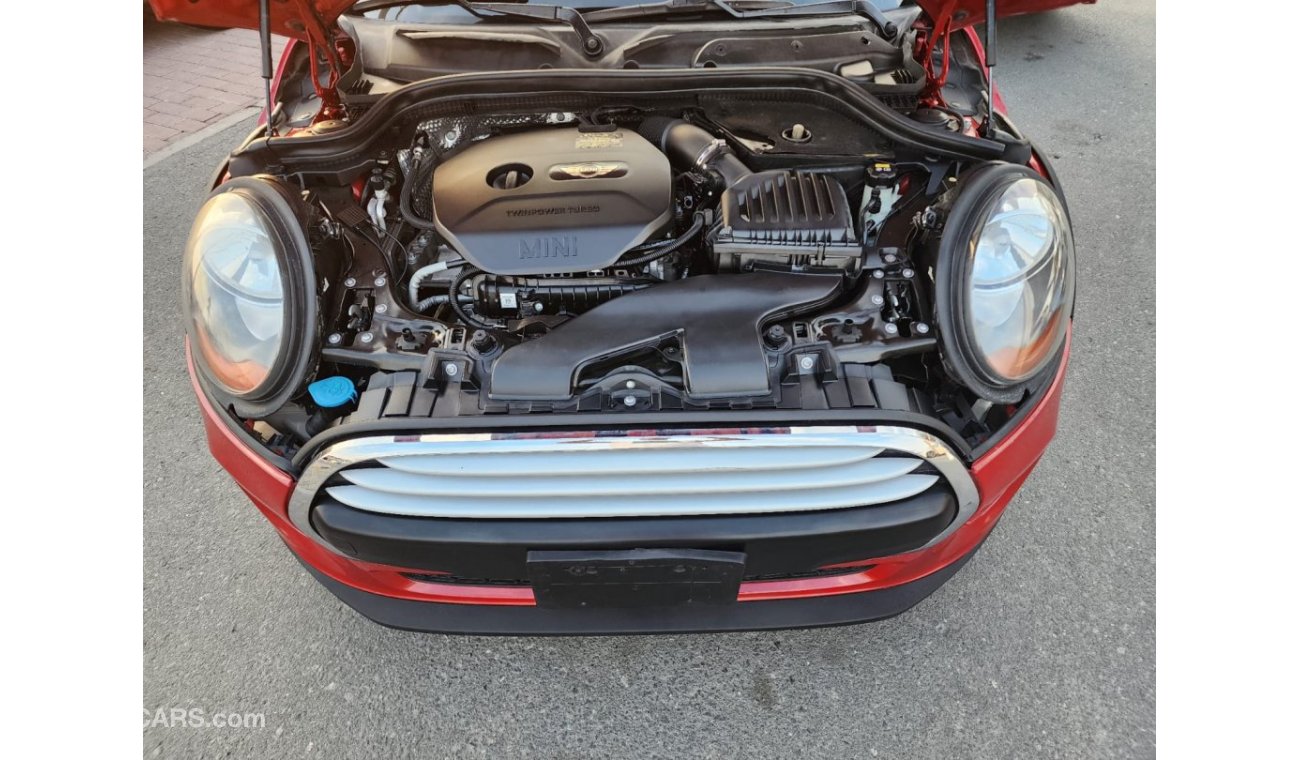Mini Cooper Mini Cooper_American_2015_Excellent_Condition _Full option