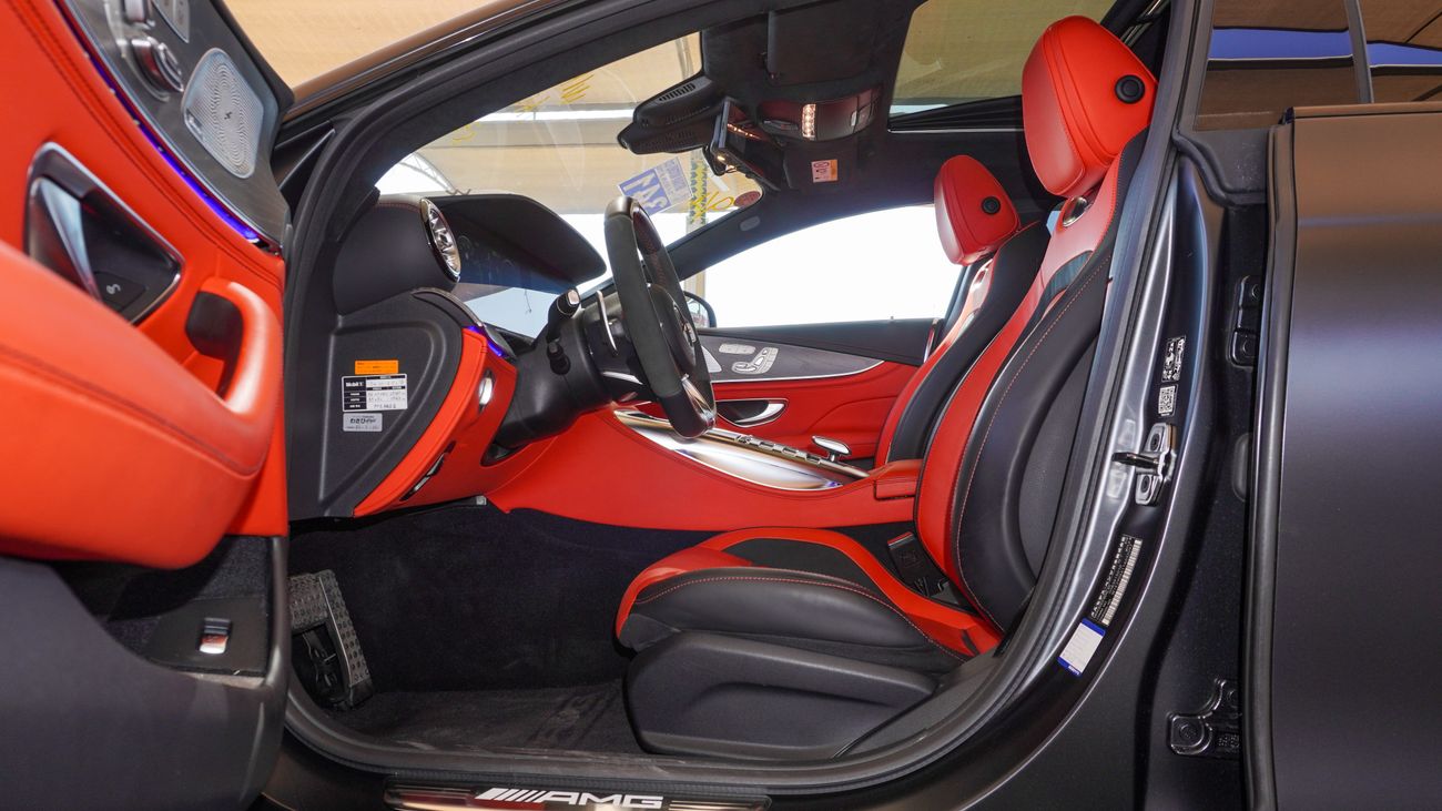 مرسيدس بنز ايه ام جي جي تي 53