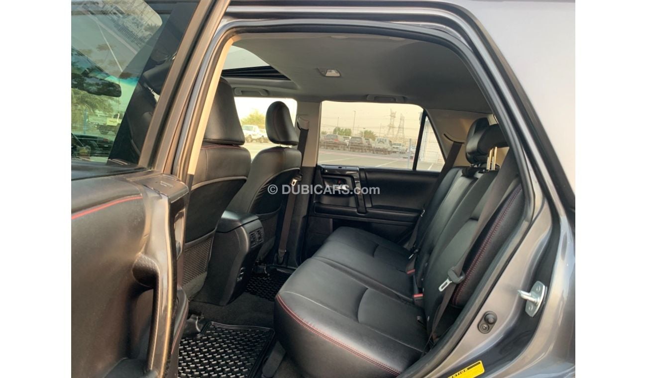 Toyota 4Runner TRD OFF-ROAD 4x4 FULL OPTION 4.0L V4 2014 AMERICAN SPECIFICATION