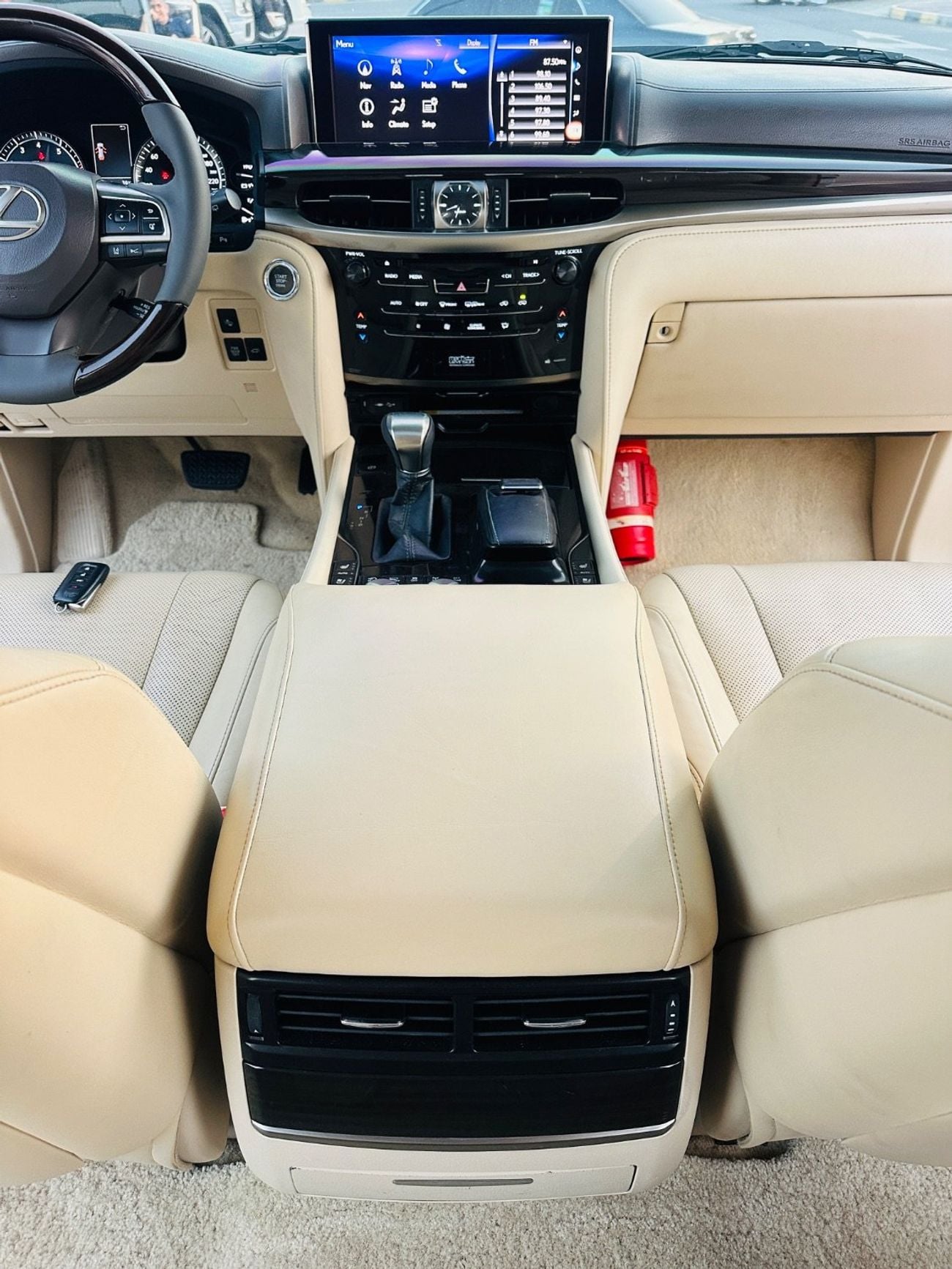 Lexus LX 570