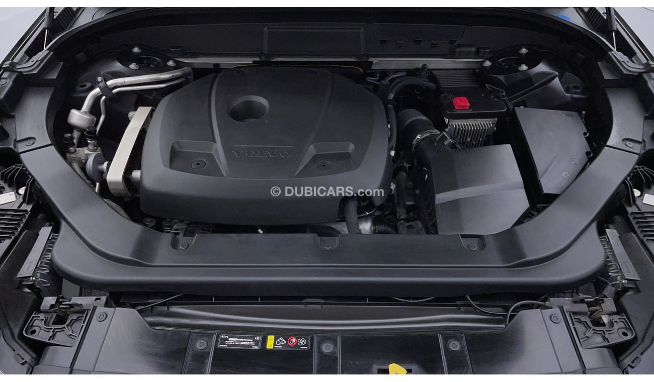 Volvo XC60 T5 R DESIGN 2 | Zero Down Payment | Free Home Test Drive